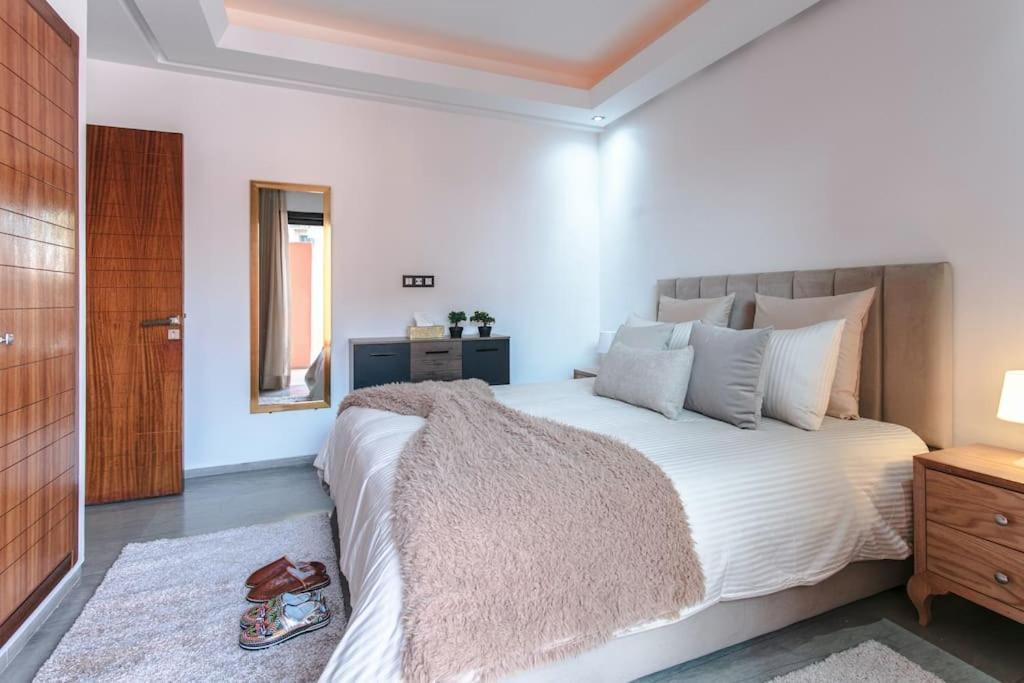 Luxury Refuge - Marrakech Centre Apartment มาร์ราเกช ภายนอก รูปภาพ